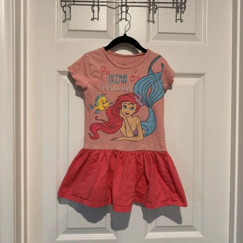 Little mermaid size 4 girls dress play condition